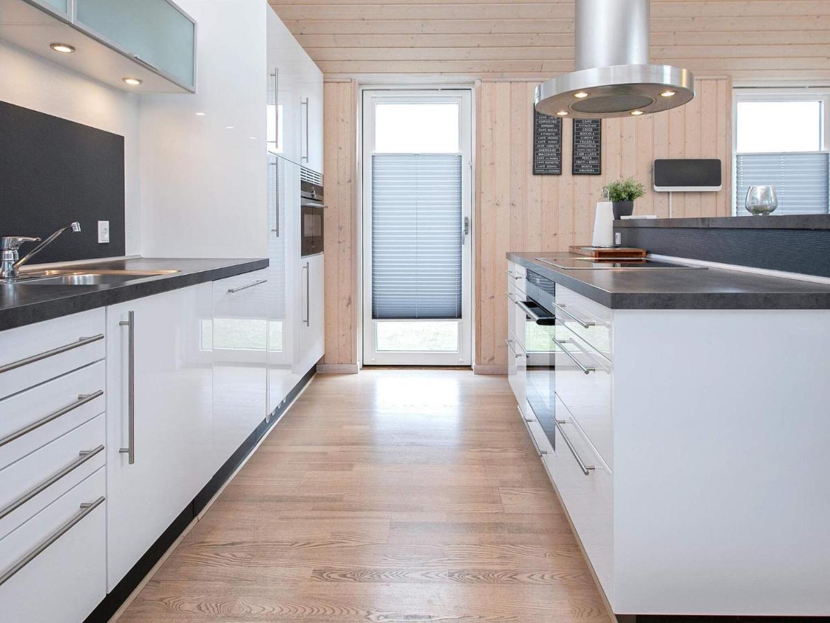 6 Person Holiday Home In V Ggerl Se Bøtø By Kültér fotó