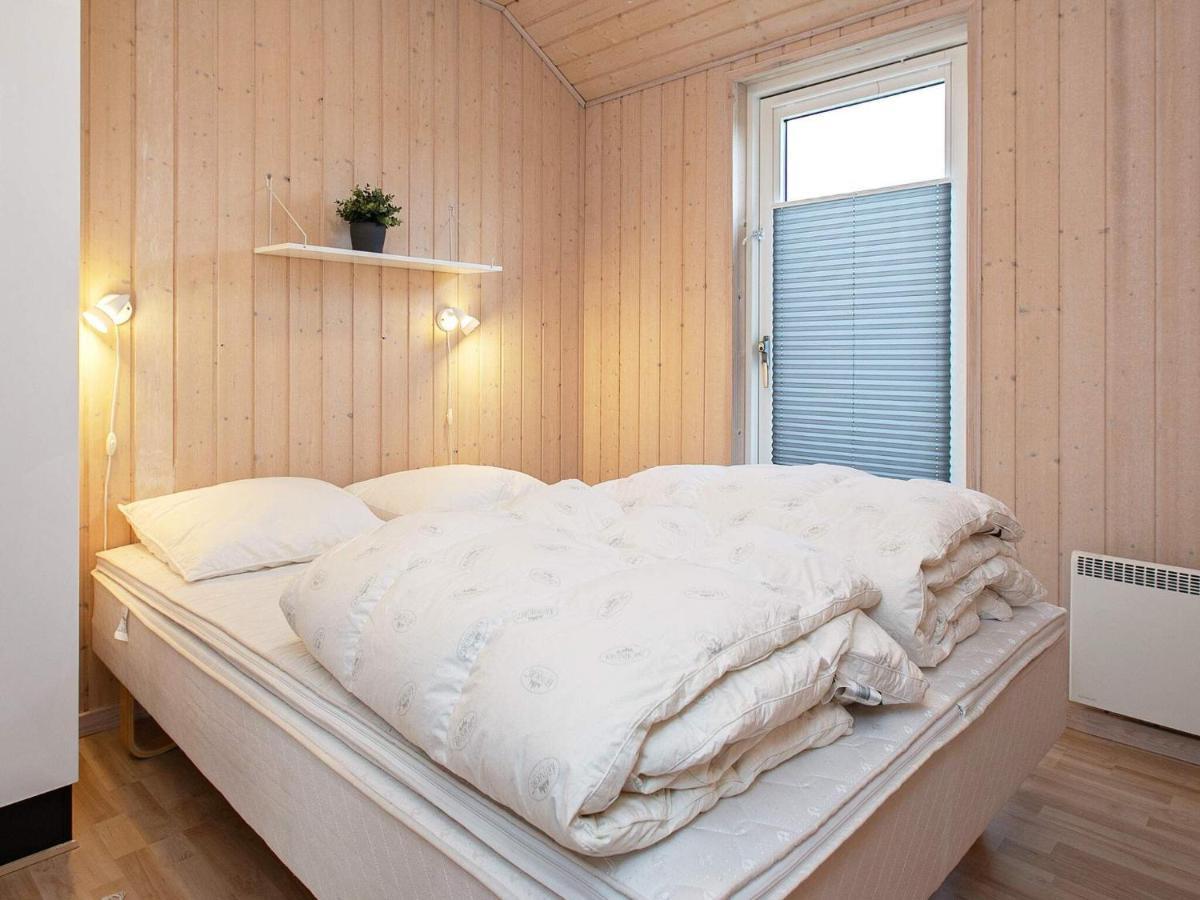 6 Person Holiday Home In V Ggerl Se Bøtø By Kültér fotó